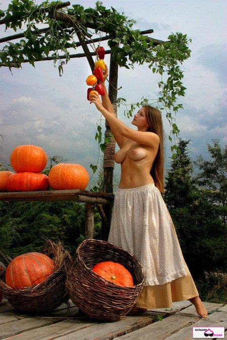 Голые фрукты