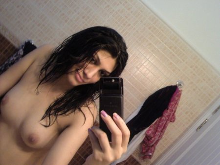 Иранские девушки голышом