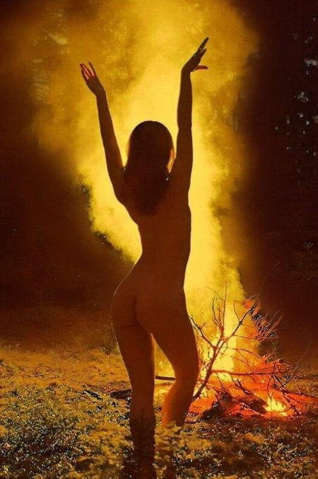 Эротическое колдовство