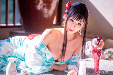 Голые японки в горячем источнике