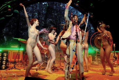 Кирилл Ганин голый театр