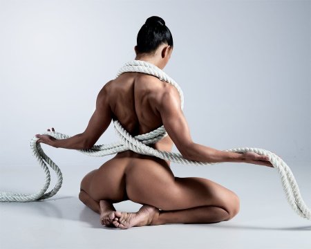 Laetitia Bouffard полностью голая