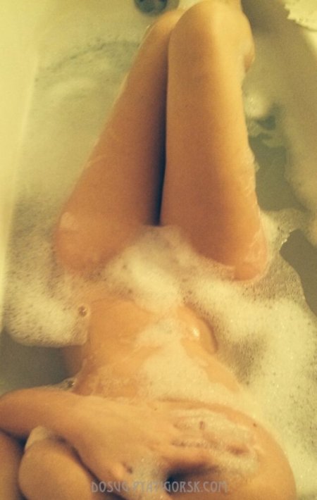 Селфи девушек в ванной