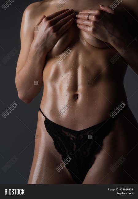 Ню covering breasts hands