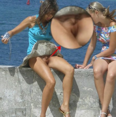 Случайно засветилась без трусов