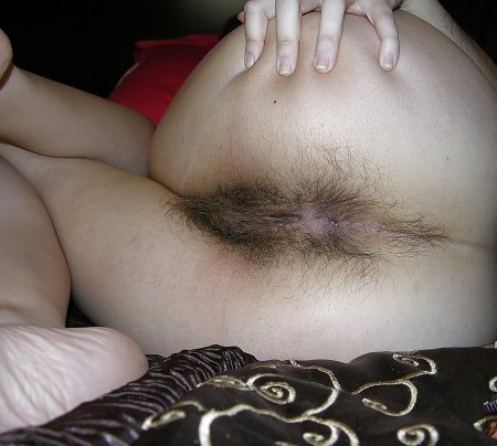 Домашние волосатые женские попки