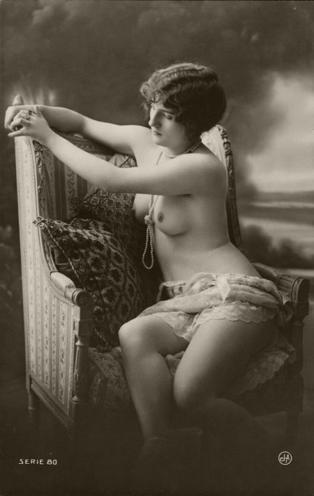 Красивые голые женщины 19 века