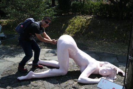 Статуя плрнл