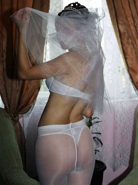 Невесты в прозрачных трусах