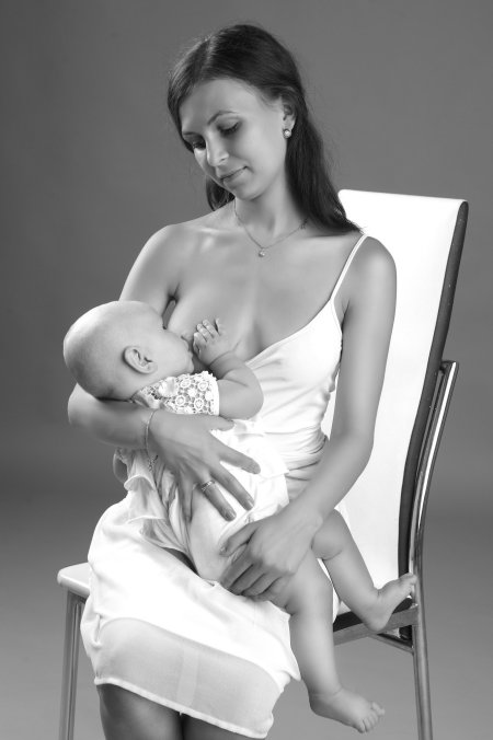 Грудь кормящих мам частное