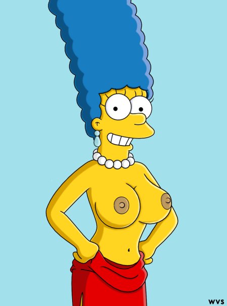 Marge Simpson с большой грудью