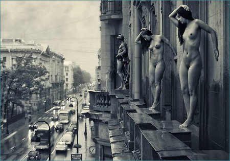Обнажение в городе