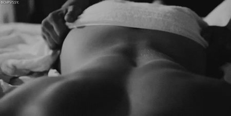 Красивые эротические гифки