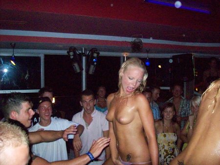 Голая вечеринка частное