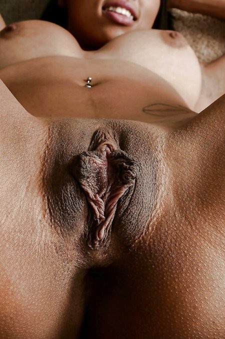 Большие половые губы негритянок