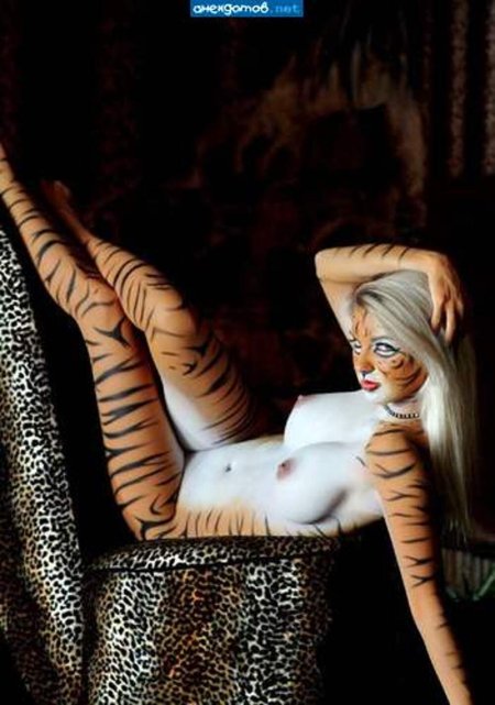 Эротический косплей кошка