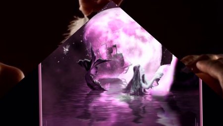 Ню с музыкальными инструментами