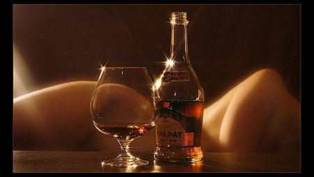 С днём рождения мужчине открытки с коньяком