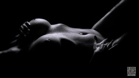 Обнаженное тело