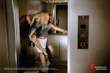 Порнографическая реклама