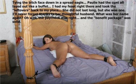 Связанная девушка на кровати бдсм