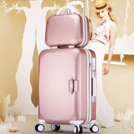 Чемодан женский