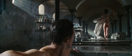 Анджелина Джоли особо опасен голая