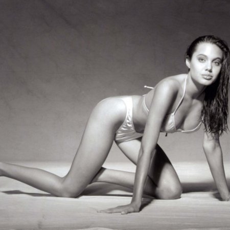 Анджелина Джоли 18
