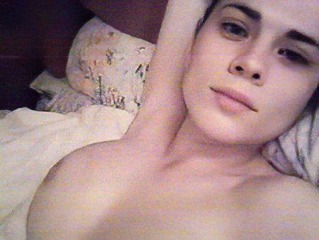 Слитые селфи