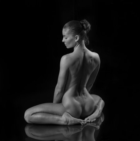 Эротическая фотосъемка в студии