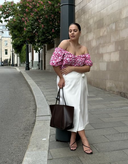 Летние образы 2023 для девушек плюс сайз