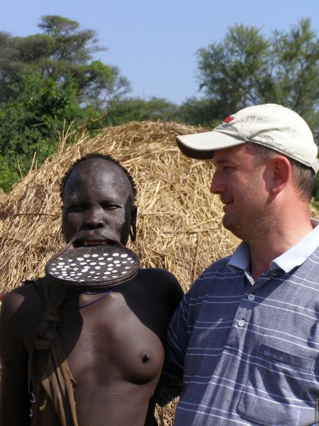 Племя Мурси женщины голые