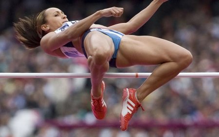 Маленькие спортсменки