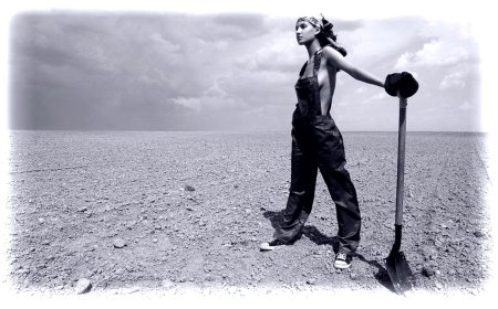 Мужик с лопатой