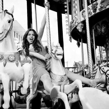 Фотосессия на каруселях фэшн