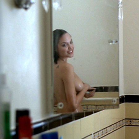 Анджелина Джоли обнаженка в фильме