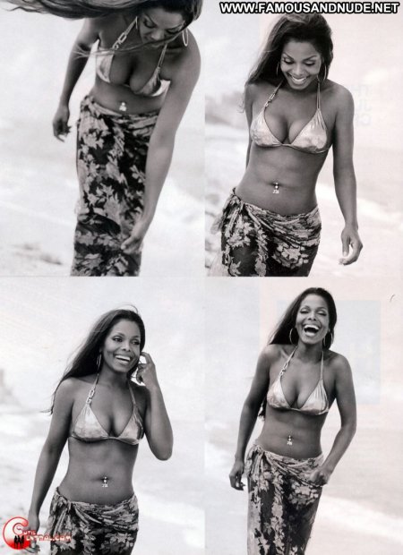 Janet Jackson грудь