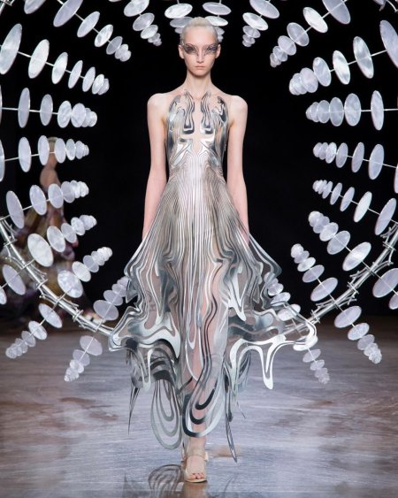 Айрис Ван Херпен дизайнер коллекция