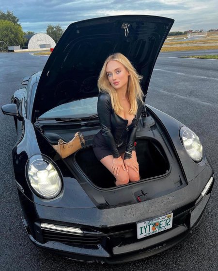 Ангелина Аникеева блондинка драйв