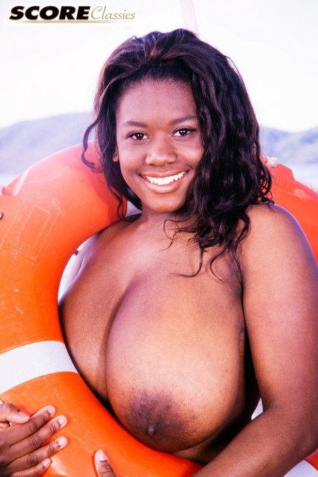 Angelique dos santos большие сиськи