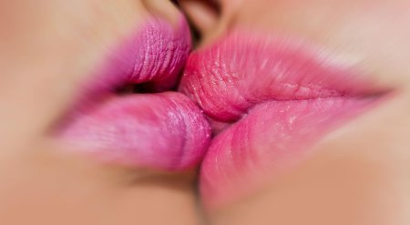 Сочный поцелуй