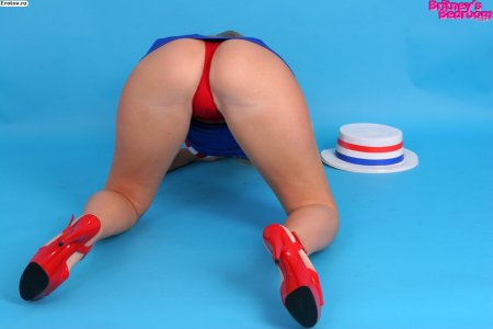 Porno365 красными трусами