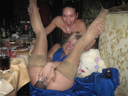 Пьяные девушки разврат