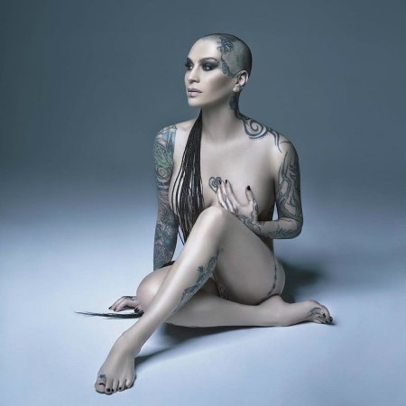 Певица наргиз