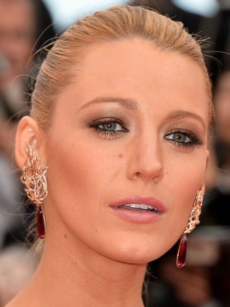 Блейк Лайвли макияж глаз