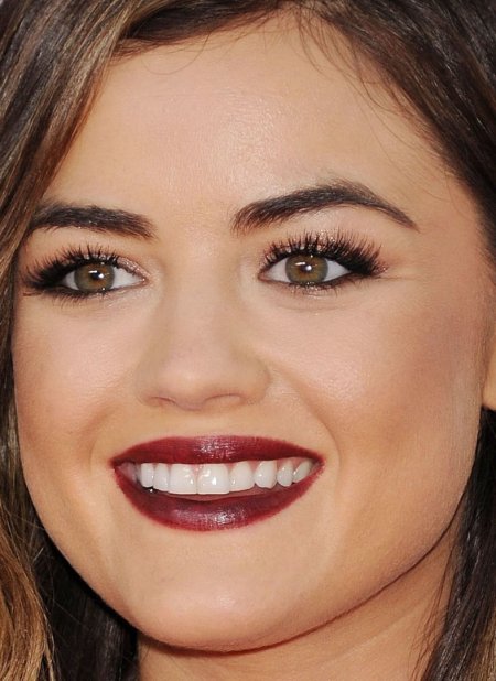 Знаменитости с нависшим веком