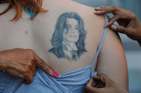 Тату майкл джексон