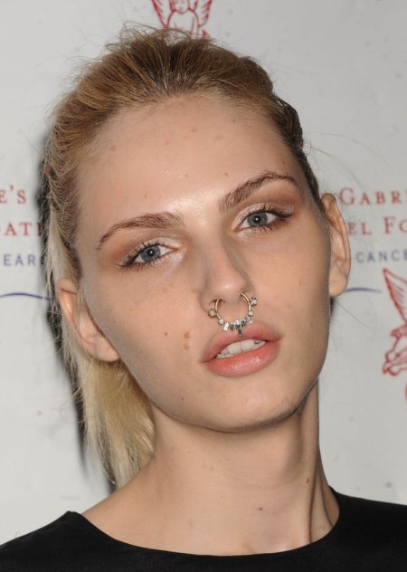 Скарлетт Йоханссон Септум