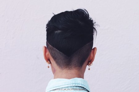 Стрижка Томбой андеркат