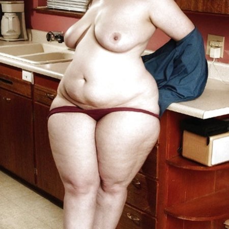 Голые толстушки с широкими бедрами